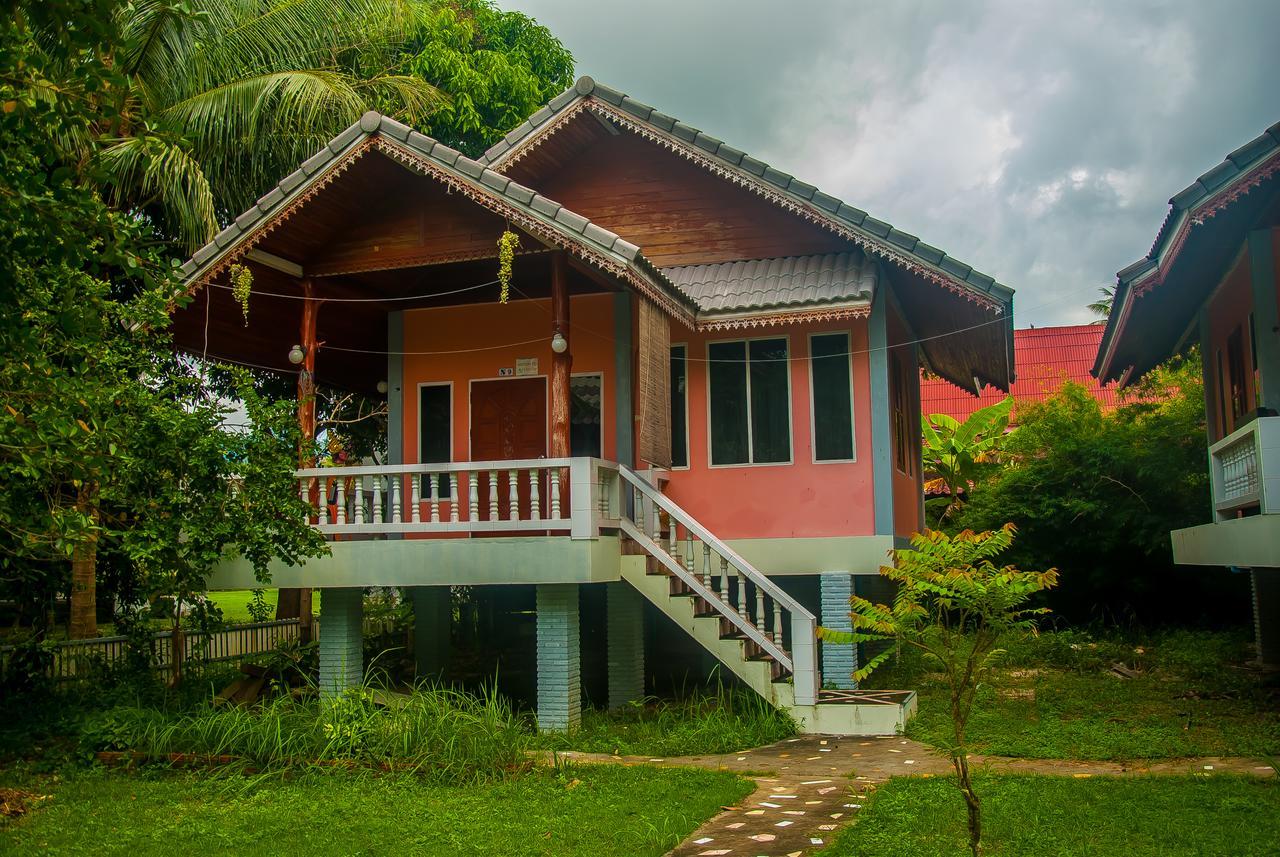 Thai Resort Wok Tum Ngoại thất bức ảnh